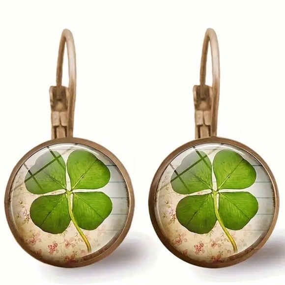 Unbranded Jewelry - Earrings 4 Leaf Clover Shamrock Lucky Green White Bronze St. Patrick’s Day New